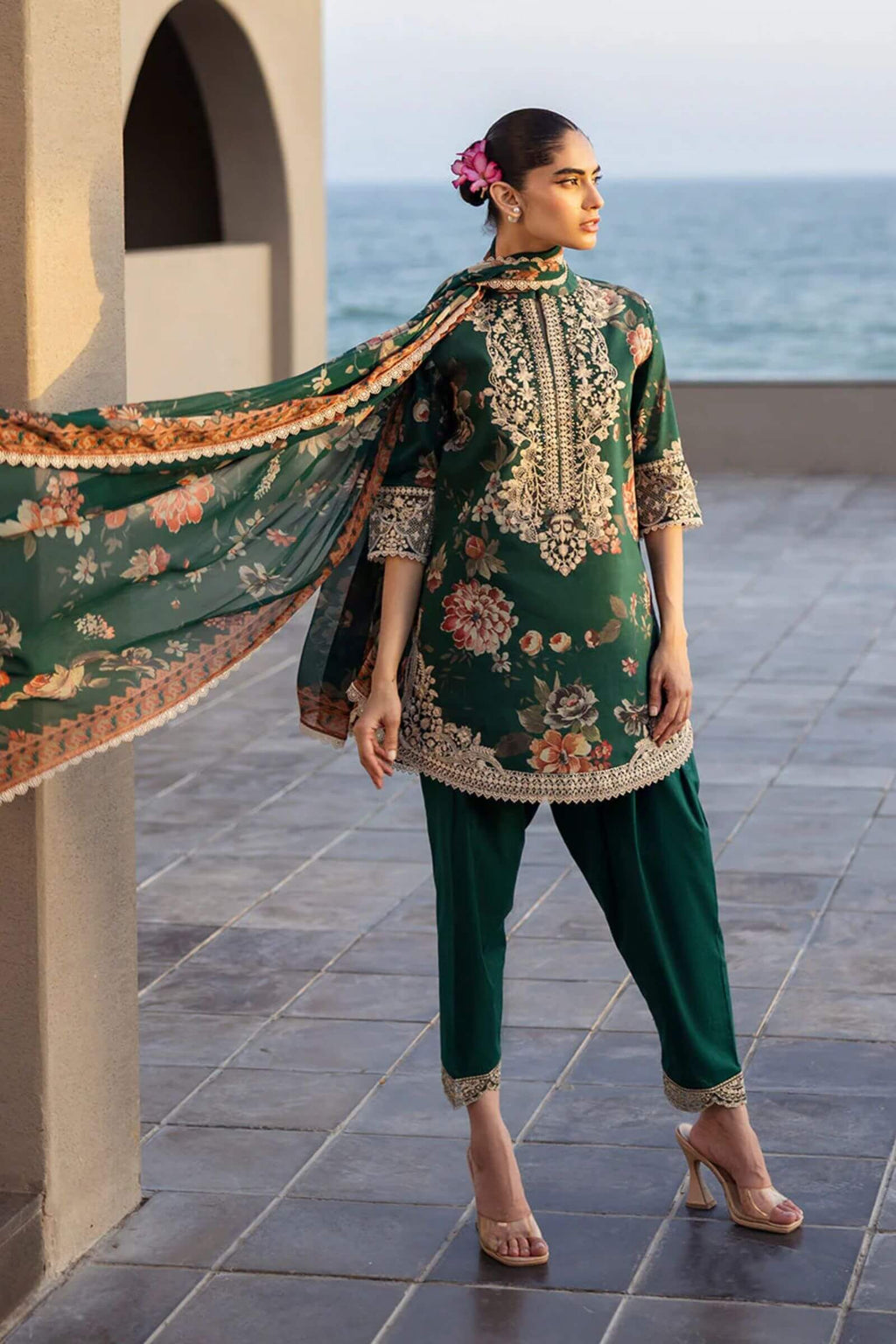 DHANAK EMBROIDERY PATCHES ON ORGANZA 3Pc