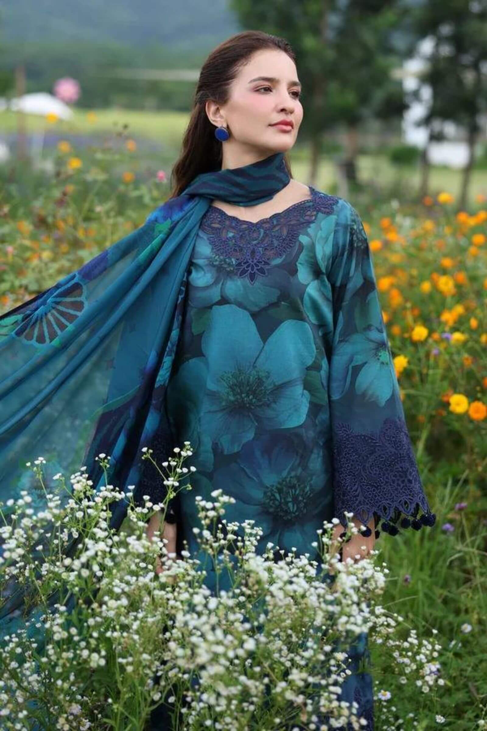 KHADDER WITH PATCHES