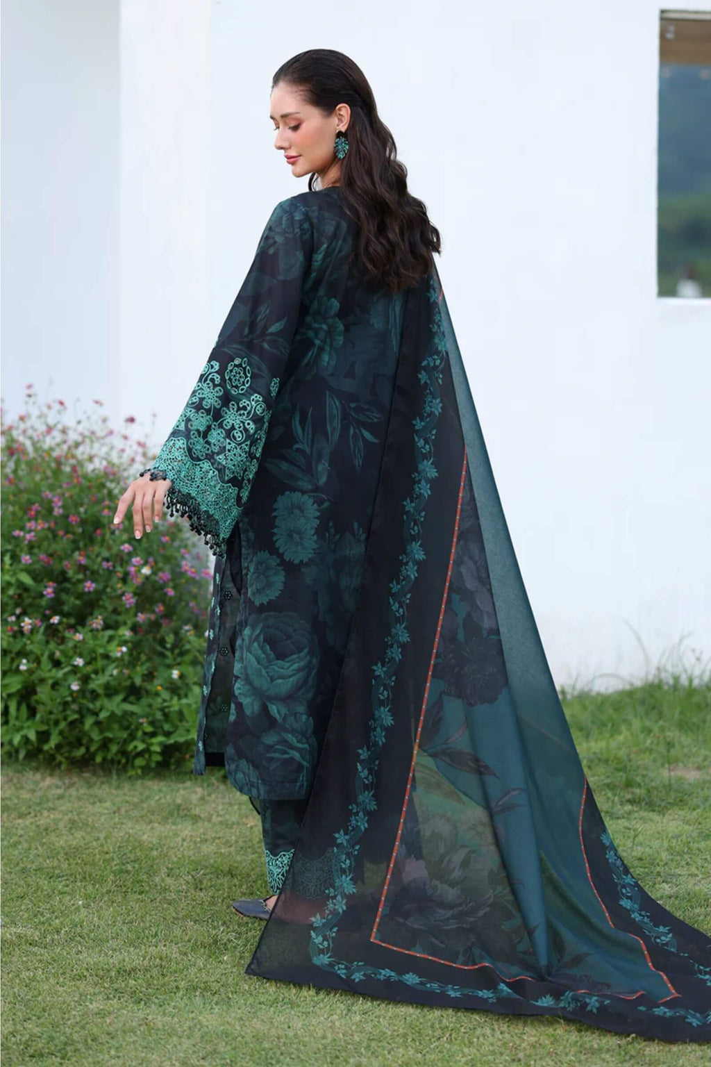 KHADDER WITH PATCHES 3Pc