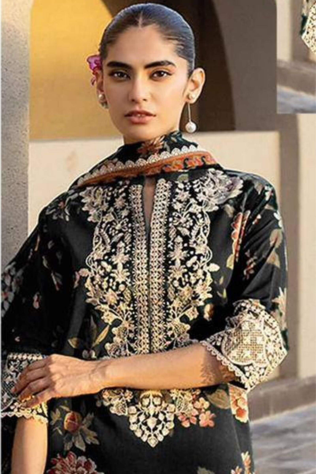 DHANAK EMBROIDERY PATCHES ON ORGANZA 3Pc