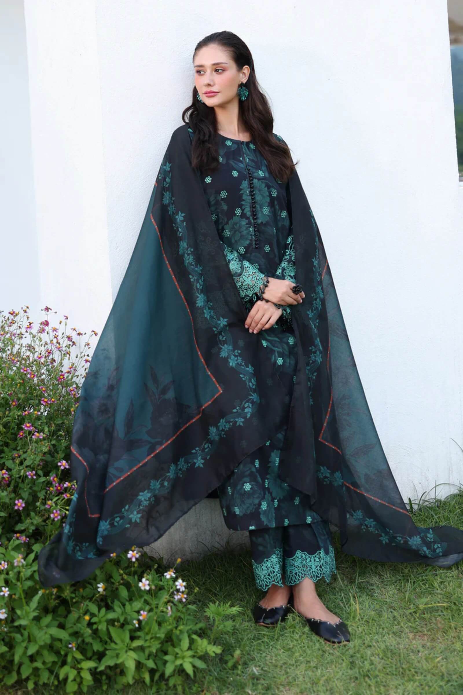 KHADDER WITH PATCHES 3Pc