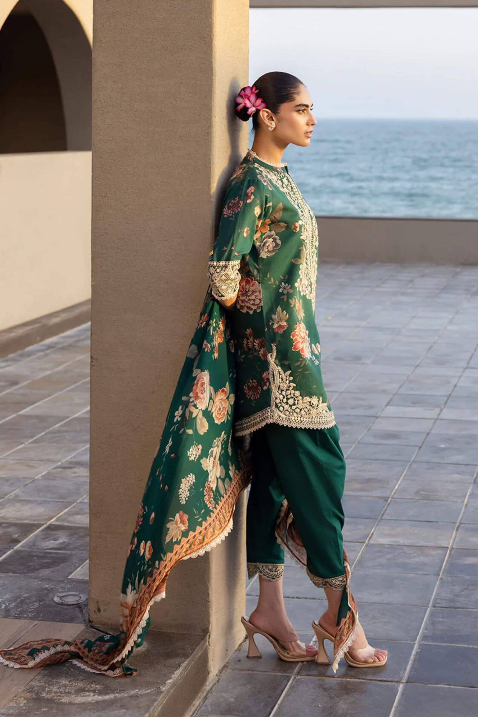 DHANAK EMBROIDERY PATCHES ON ORGANZA 3Pc