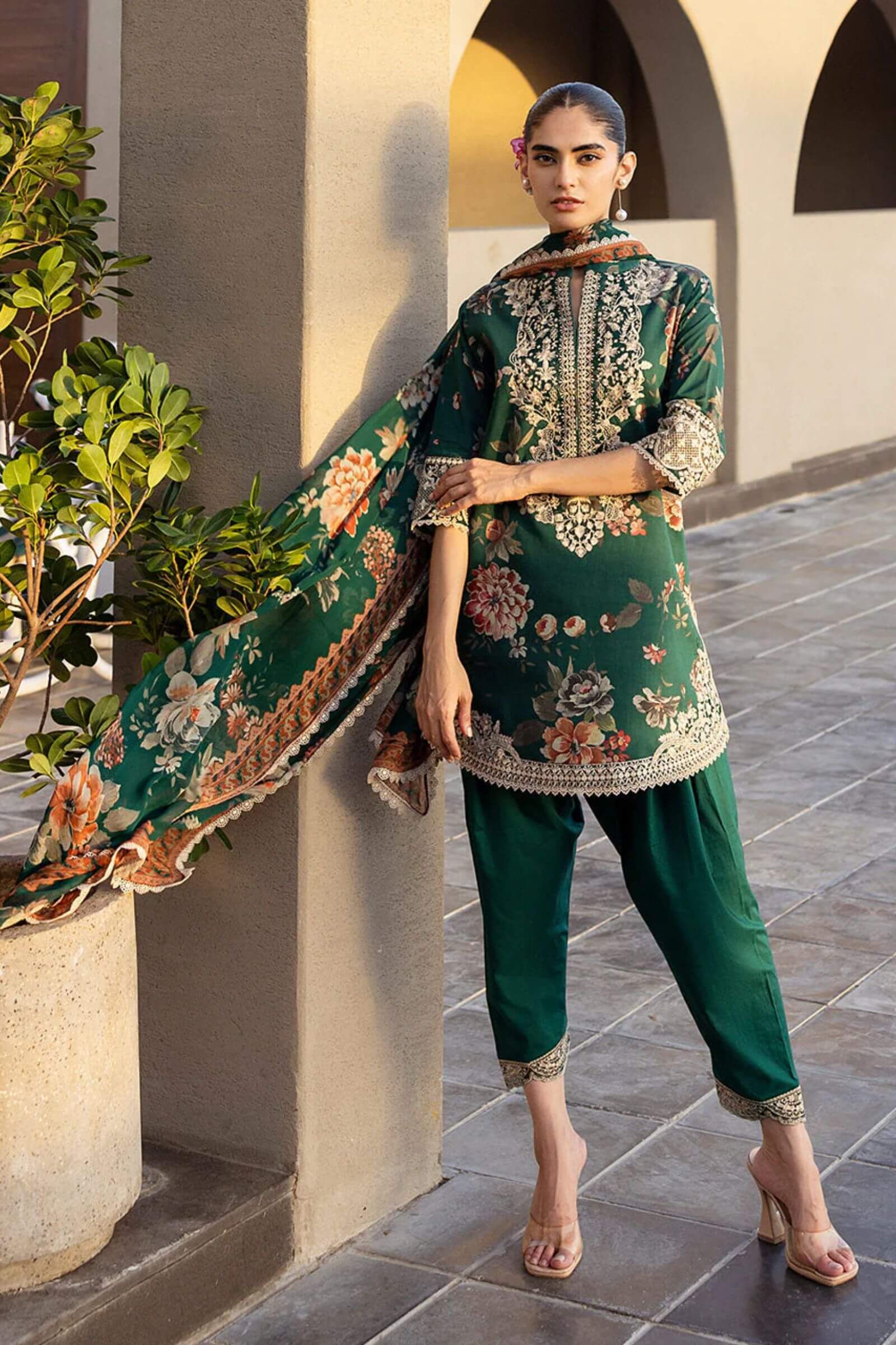 DHANAK EMBROIDERY PATCHES ON ORGANZA 3Pc