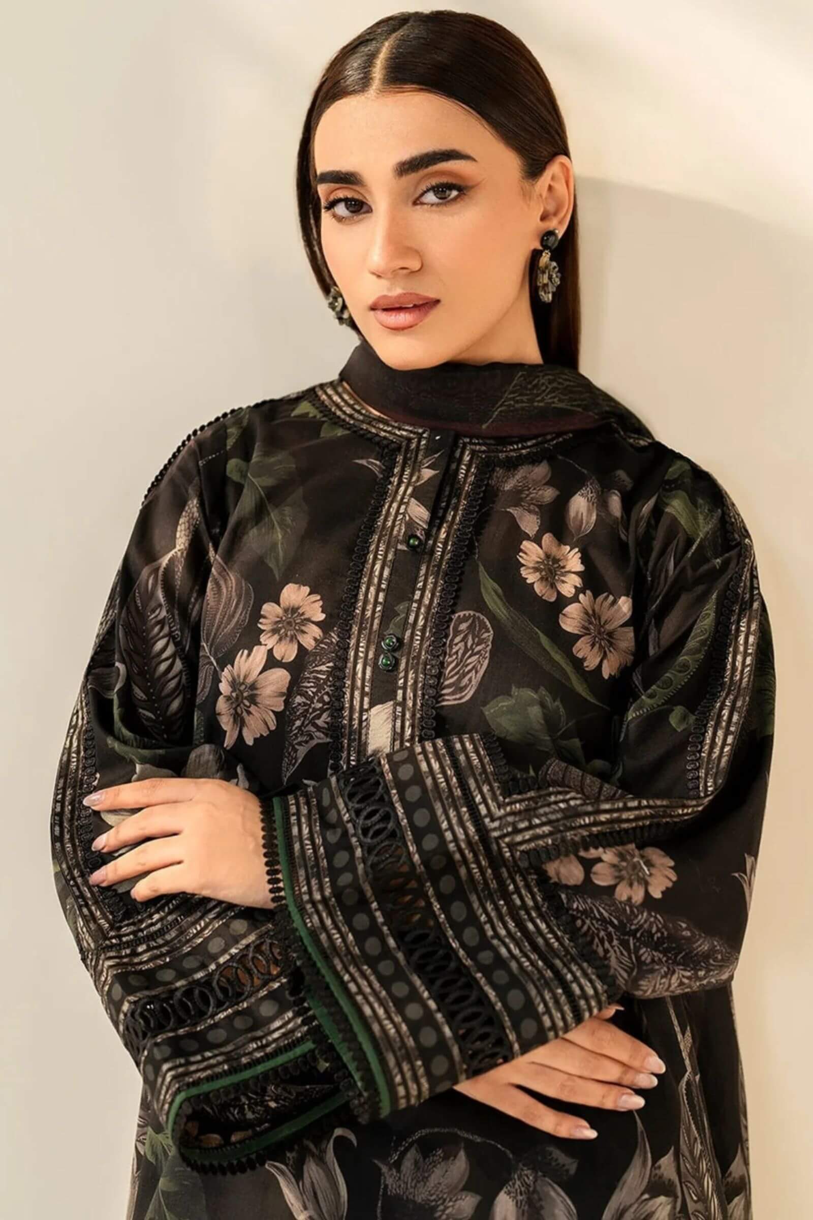 KHADDER WITH PATCHES 3Pc