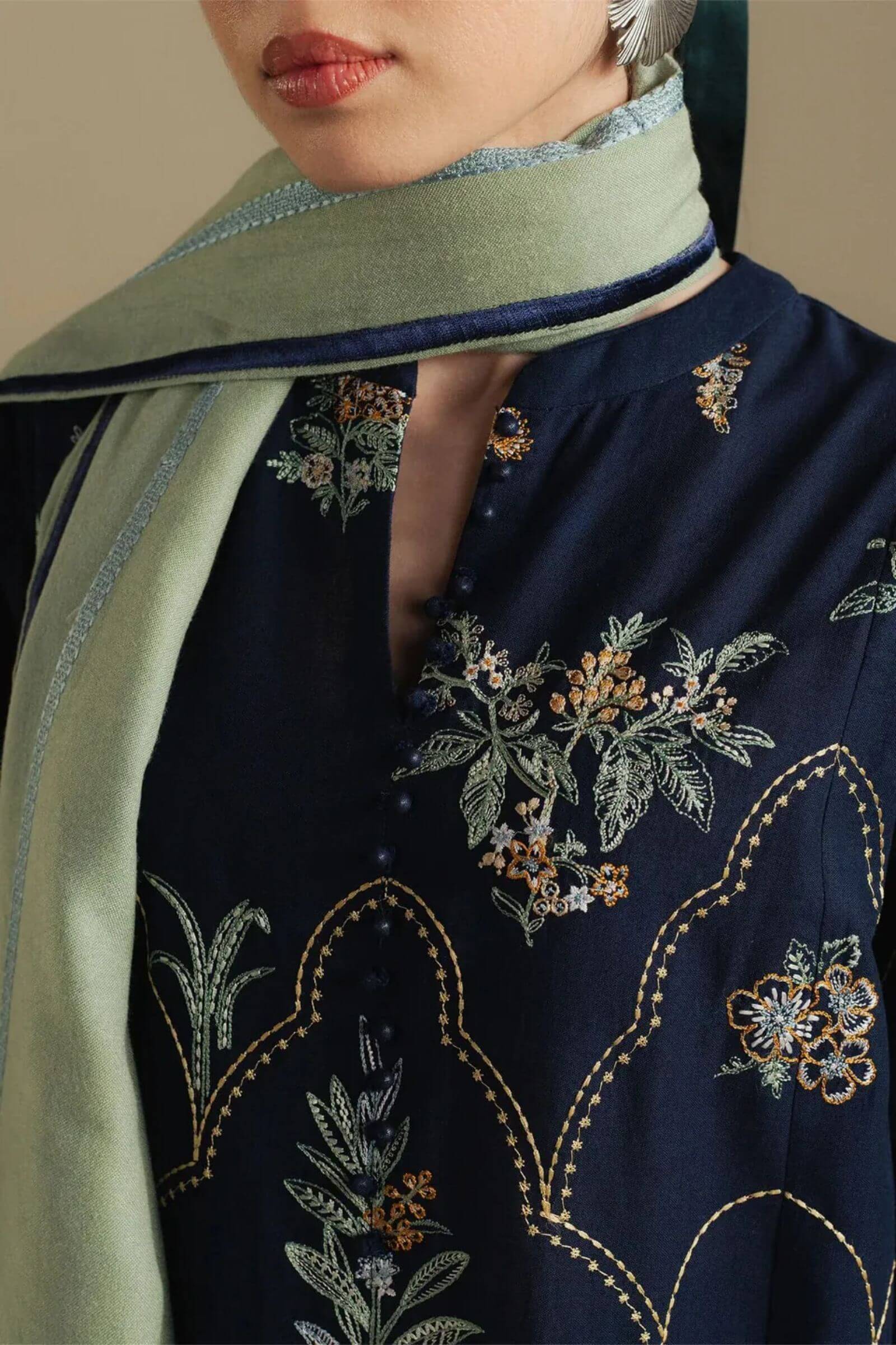 Dhanak with Dupatta Patches